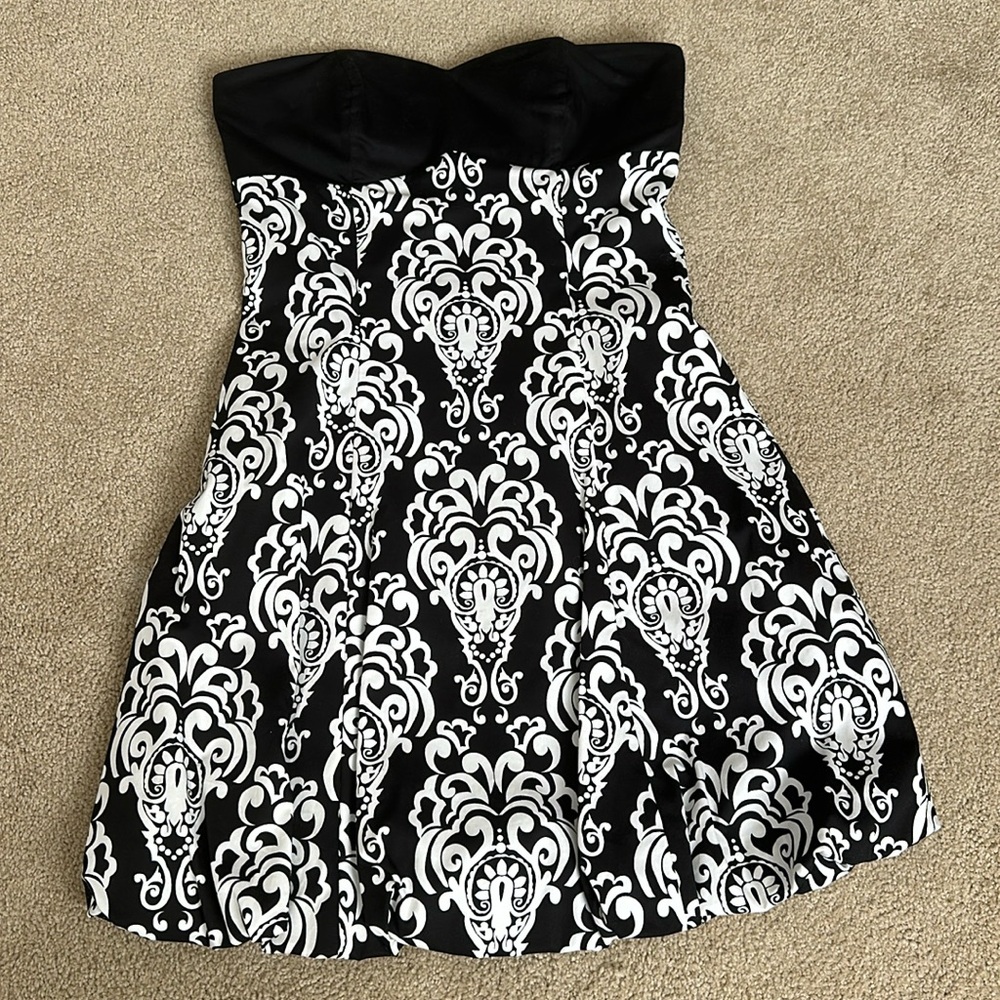 White House Black Market strapless mini dress with bubble hem